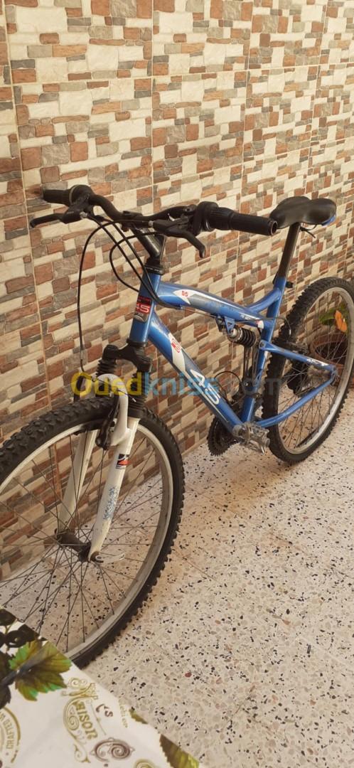 Bicyclette VTT Mountain 45 FS 