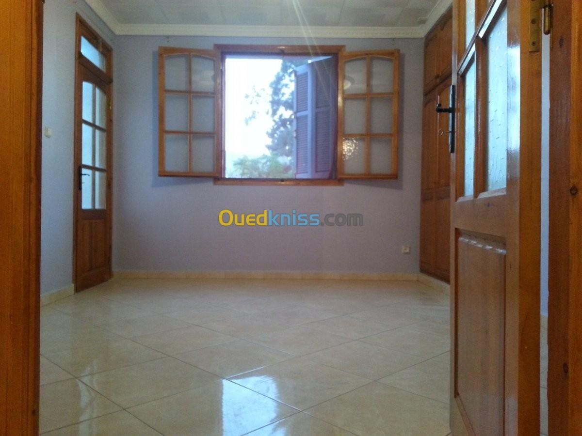 Location Niveau De Villa F3 Blida Bouarfa