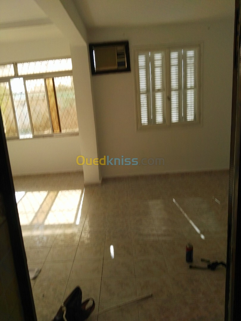 Location Appartement F03 Béjaïa Bejaia