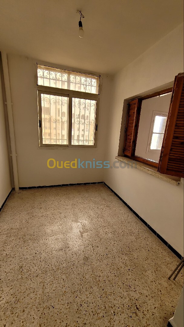 Location Appartement F2 Alger El achour