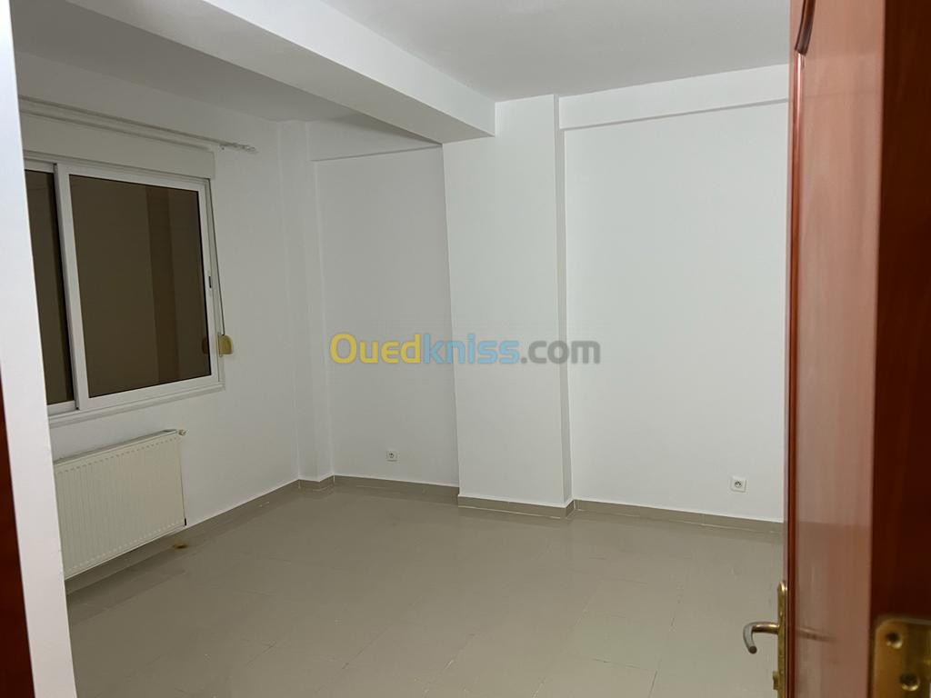 Location Appartement F3 Alger El achour