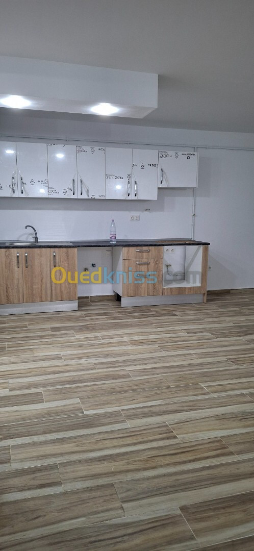 Location Appartement F4 Alger Douera