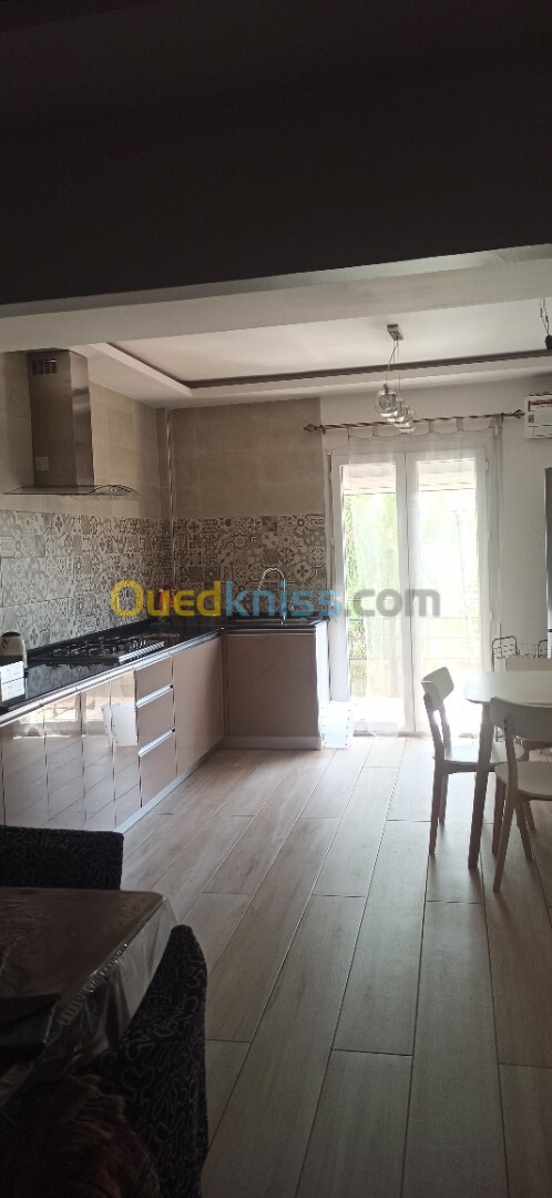 Location vacances Appartement F3 Alger Birkhadem