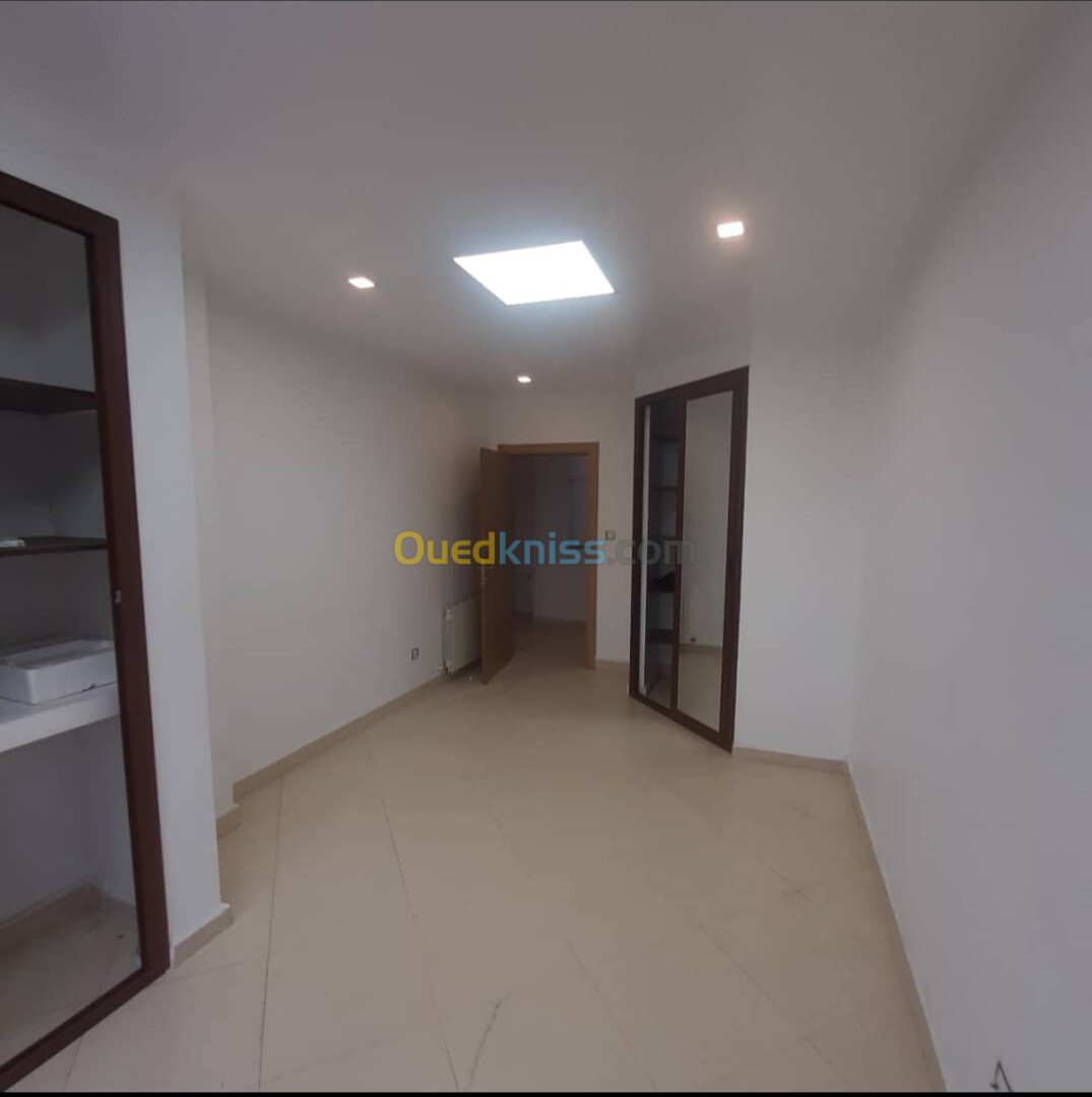 Location Appartement F3 Alger Said hamdine