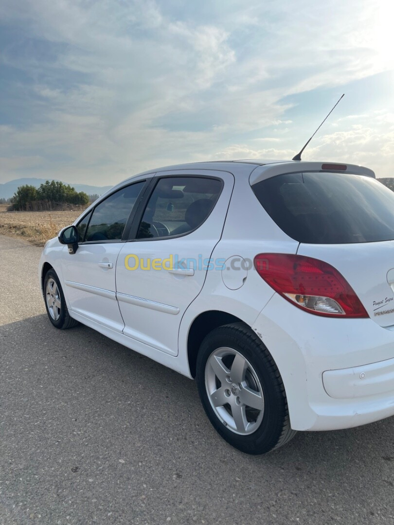 Peugeot 207 2012 207