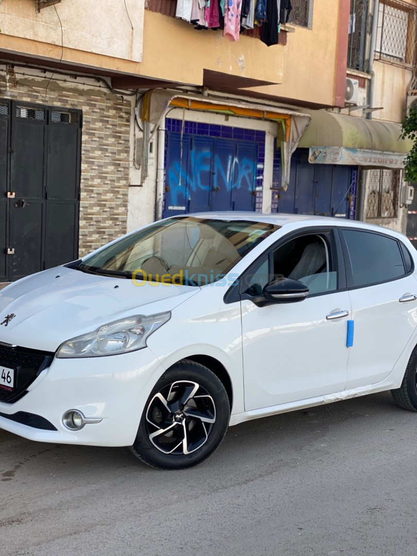 Peugeot 208 2014 Active