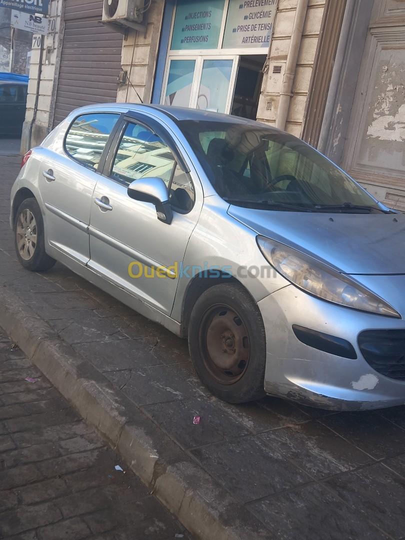 Peugeot 207 2008 207