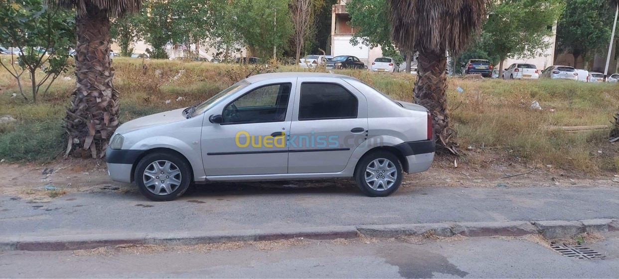 Dacia Logan 2008 سيارة سياحية