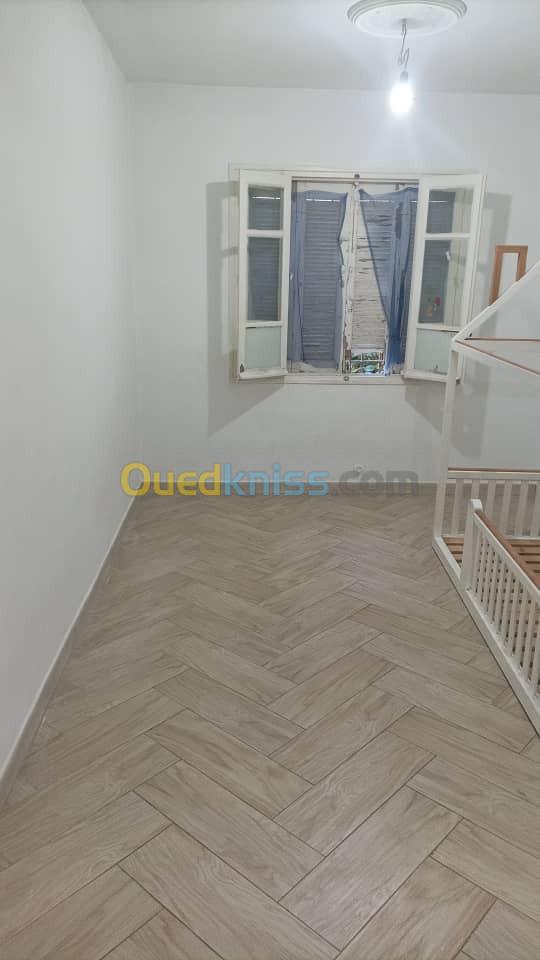 Location Niveau De Villa F3 Alger Kouba