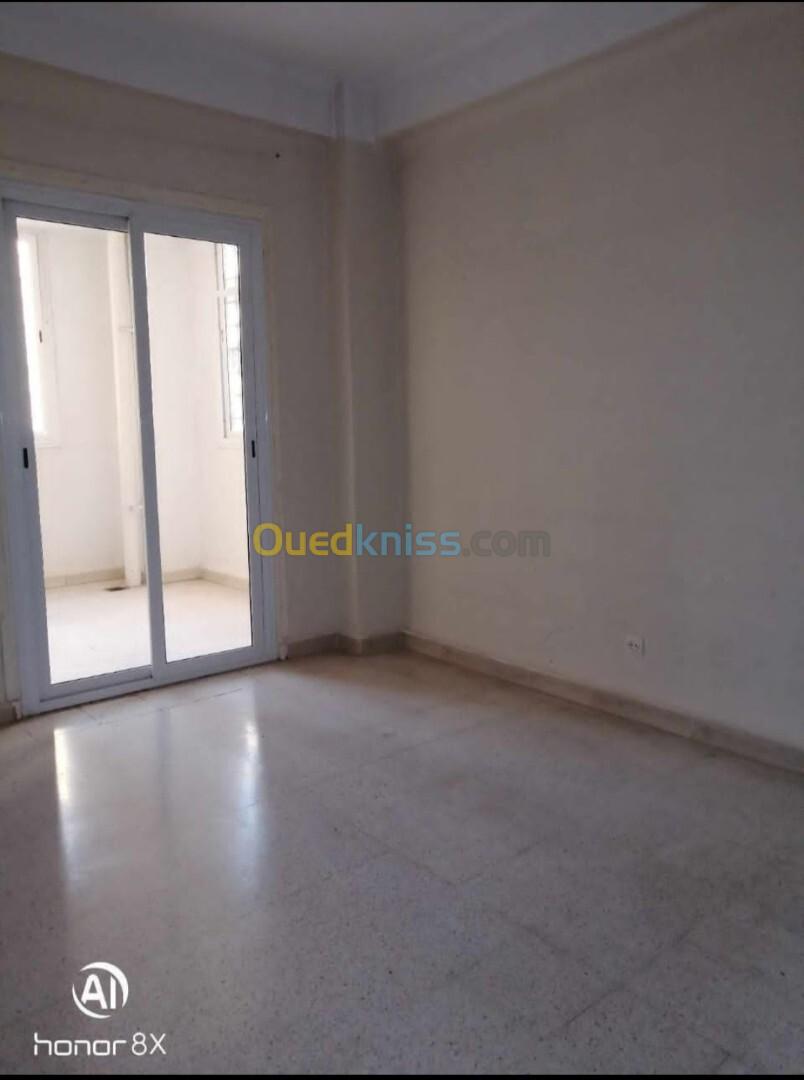 Location Appartement F3 Alger Birkhadem