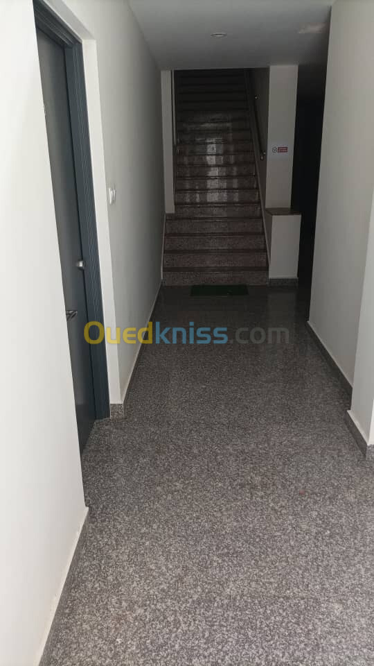 Vente Appartement F2 Alger Bir mourad rais