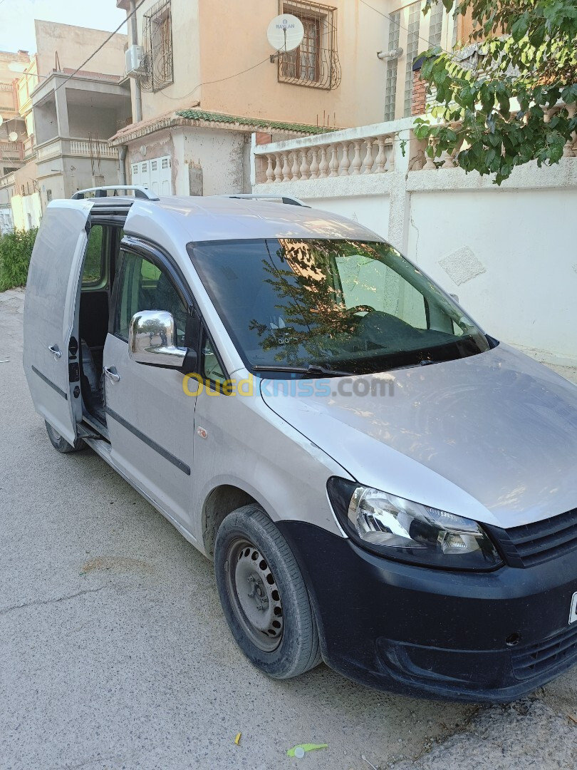 Volkswagen Caddy 2011 