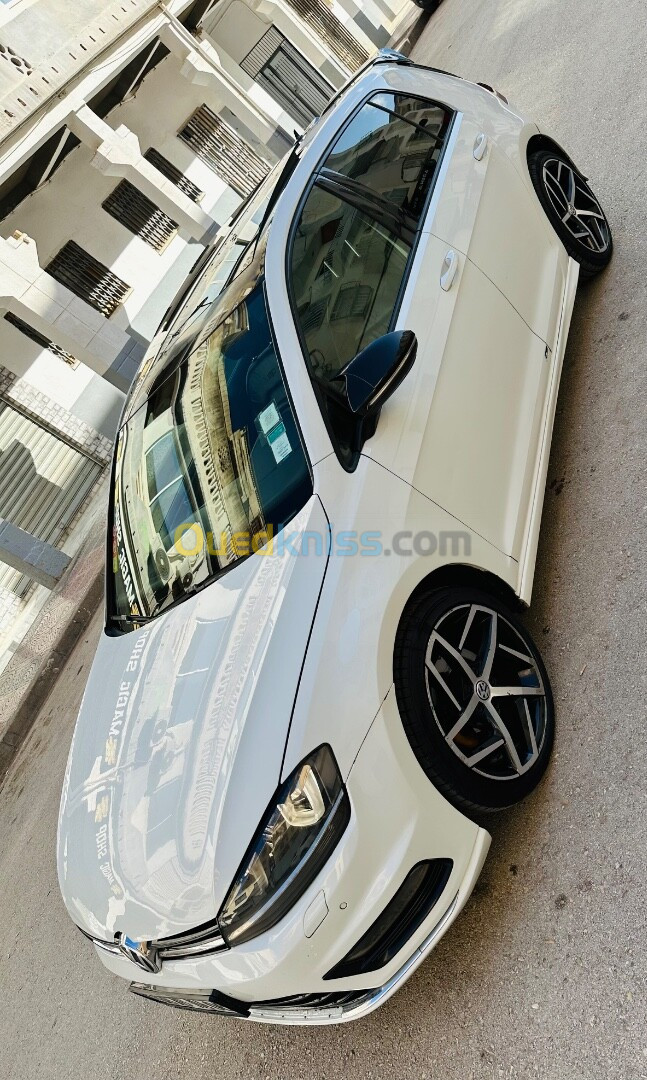 Volkswagen Golf 7 2014 R line