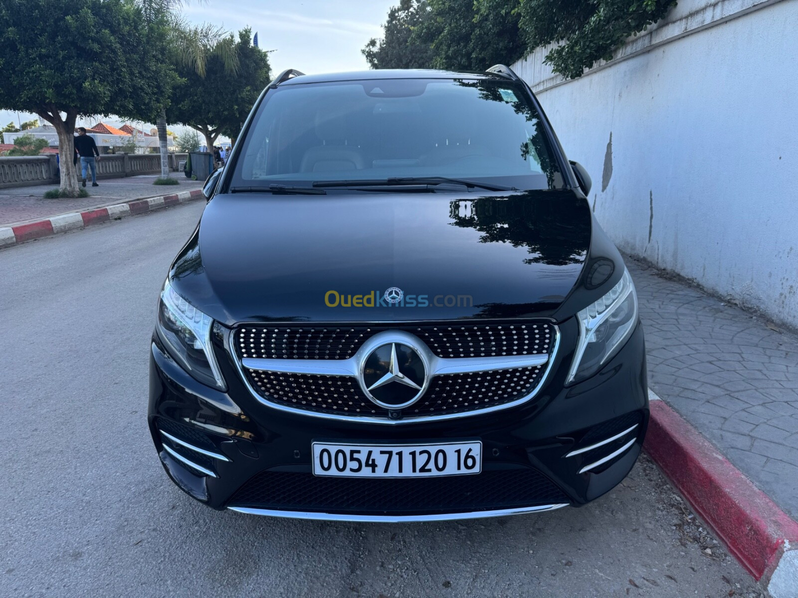 Location Mercedes classe V VIP 