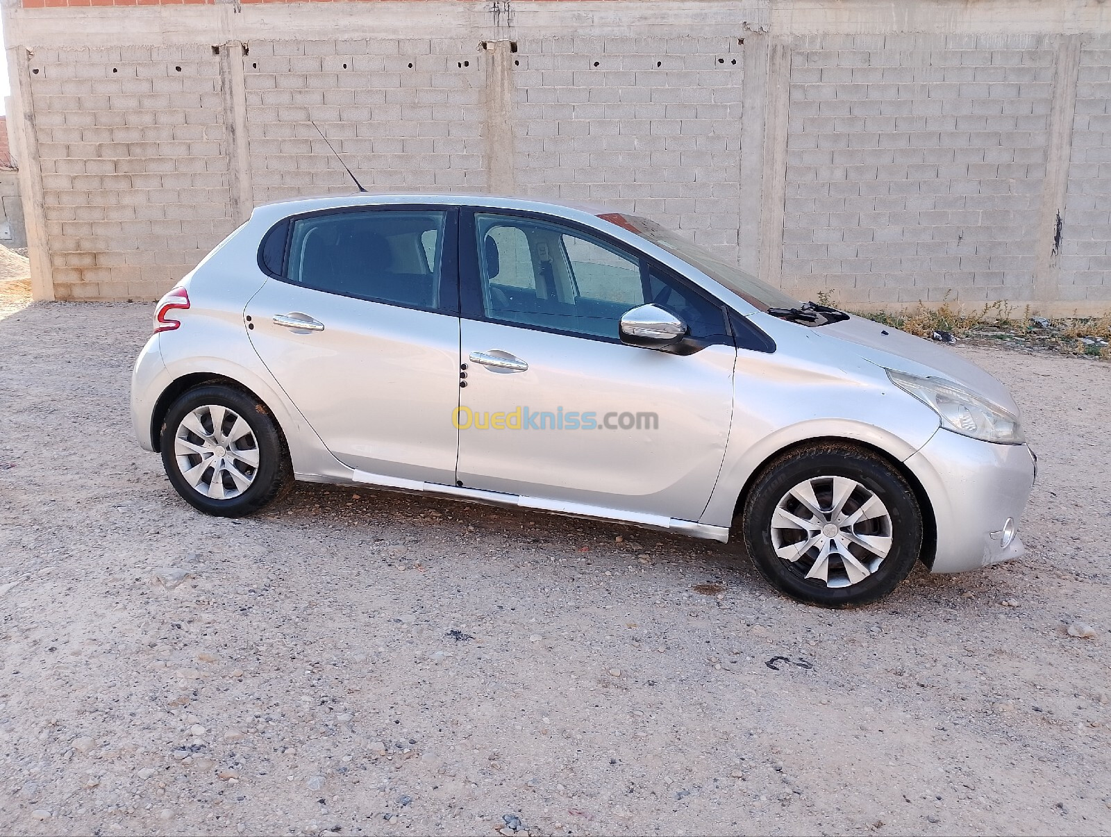 Peugeot 208 2012 208