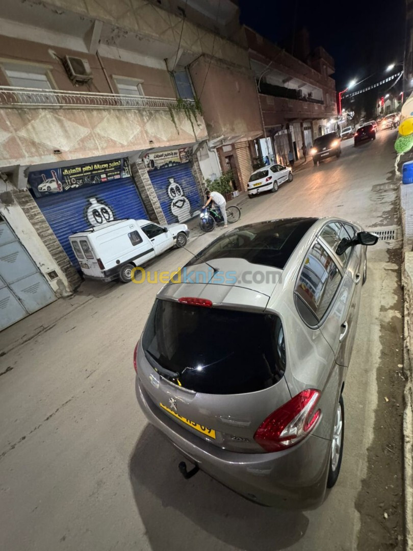 Peugeot 208 2013 Urban Soul