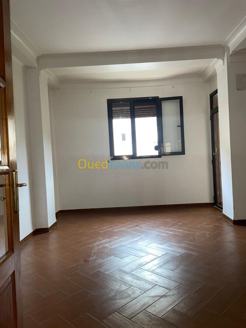 Location bien immobilier Alger Gue de constantine