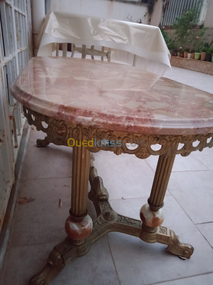 Table basse en marbre 