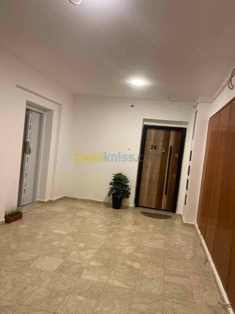 Location Appartement F4 Alger Draria