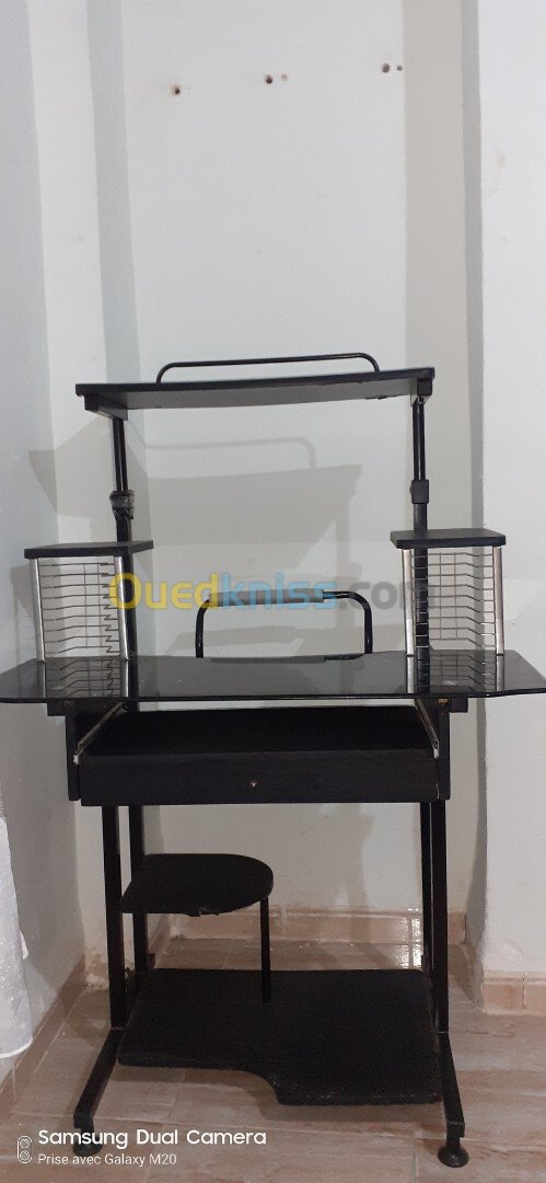 Table pc, bureau (0.78*1.60)