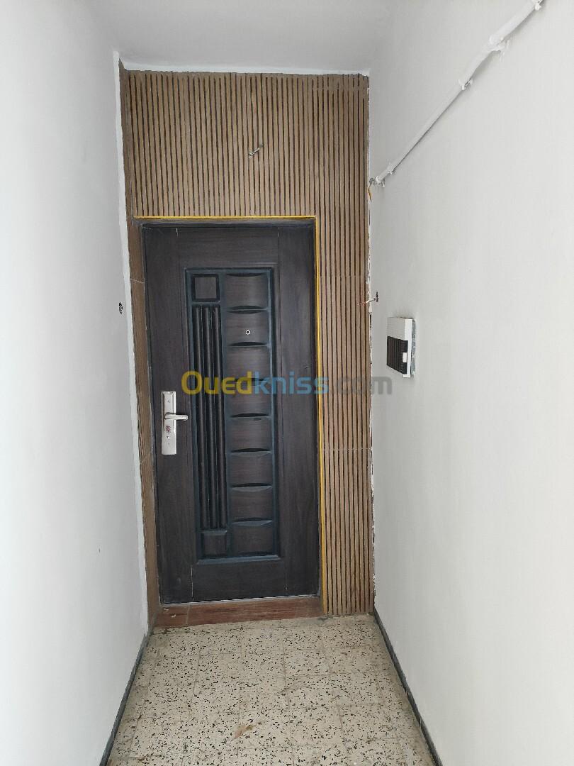 Vente Appartement F3 Biskra El outaya