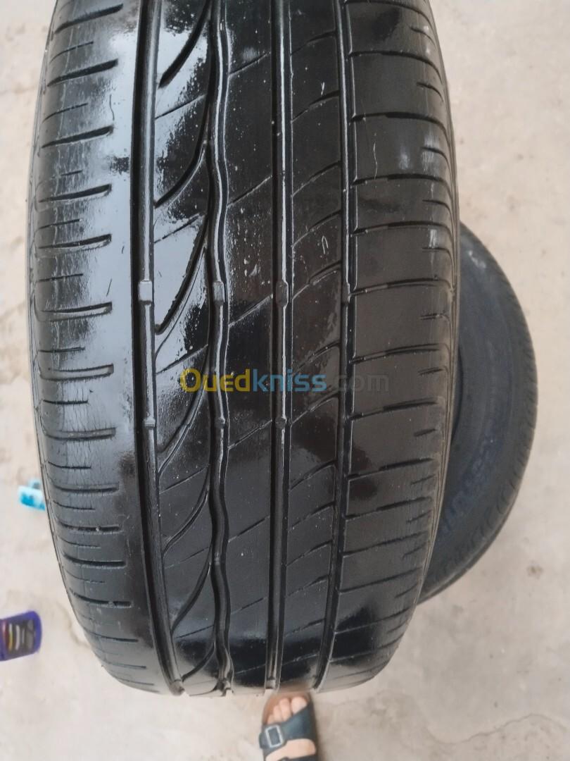 04 pneu 205/55 R16 Bridgestong