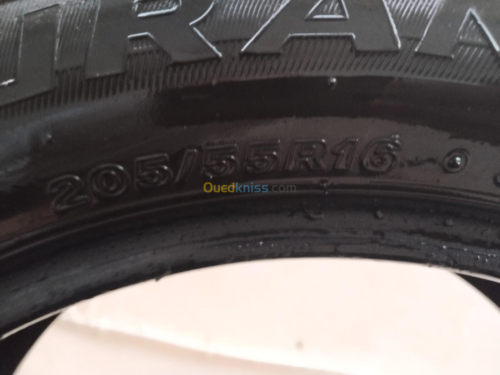 04 pneu 205/55 R16 Bridgestong