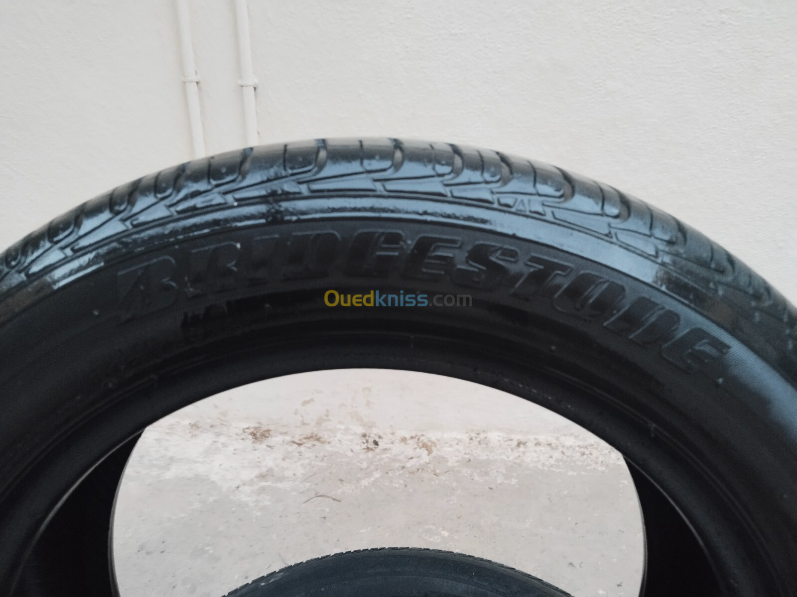 04 pneu 205/55 R16 Bridgestong