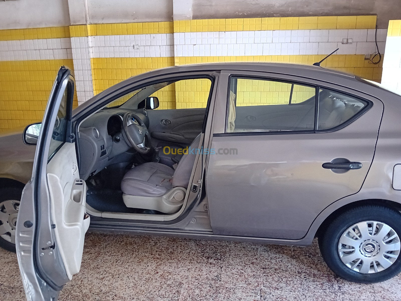 Nissan Sunny 2016 