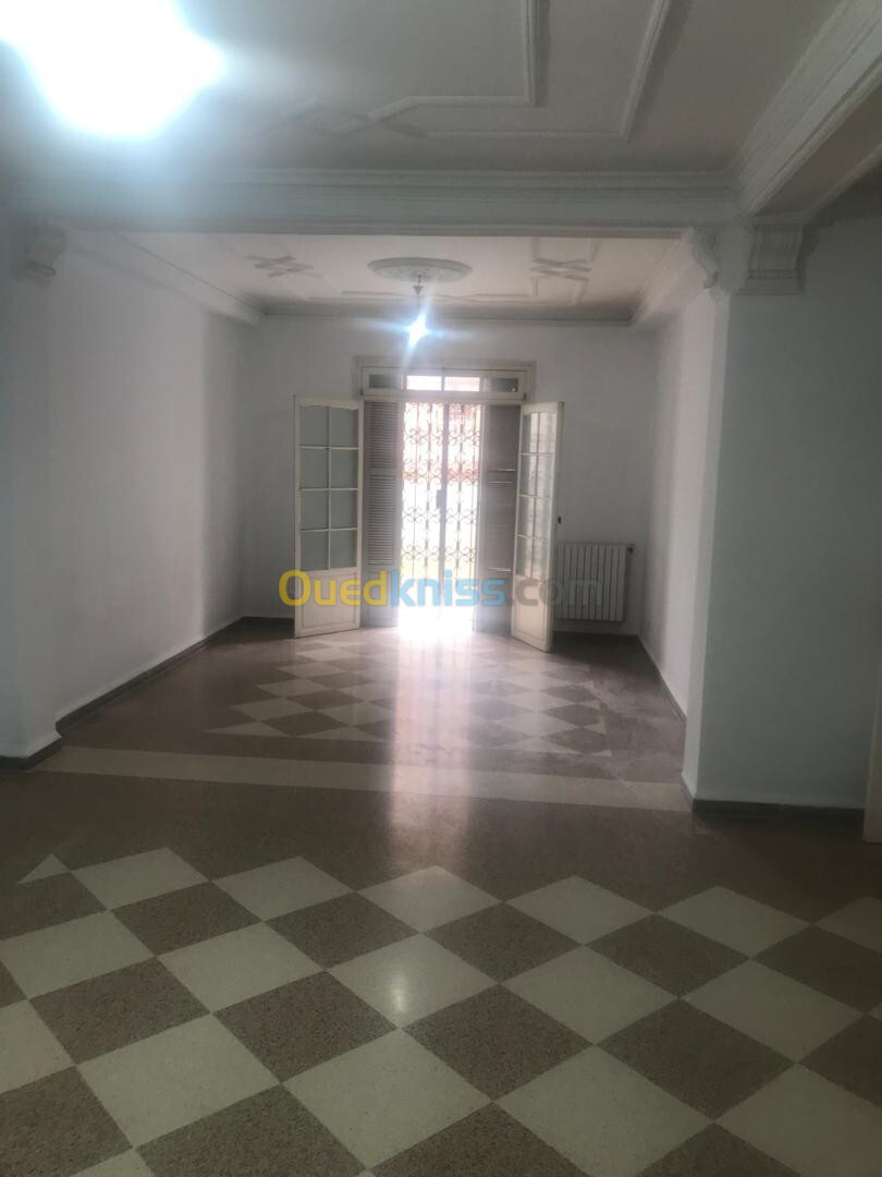 Location Niveau De Villa F5 Alger Ain naadja