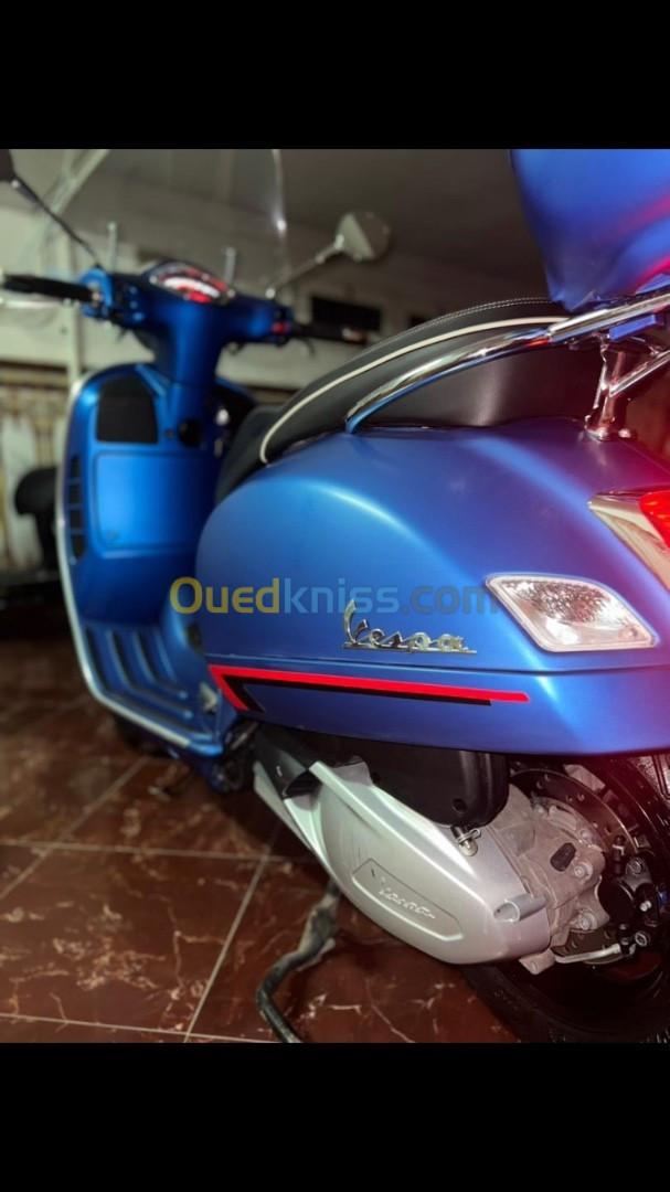 Piaggio Vespa 300 gts 2019