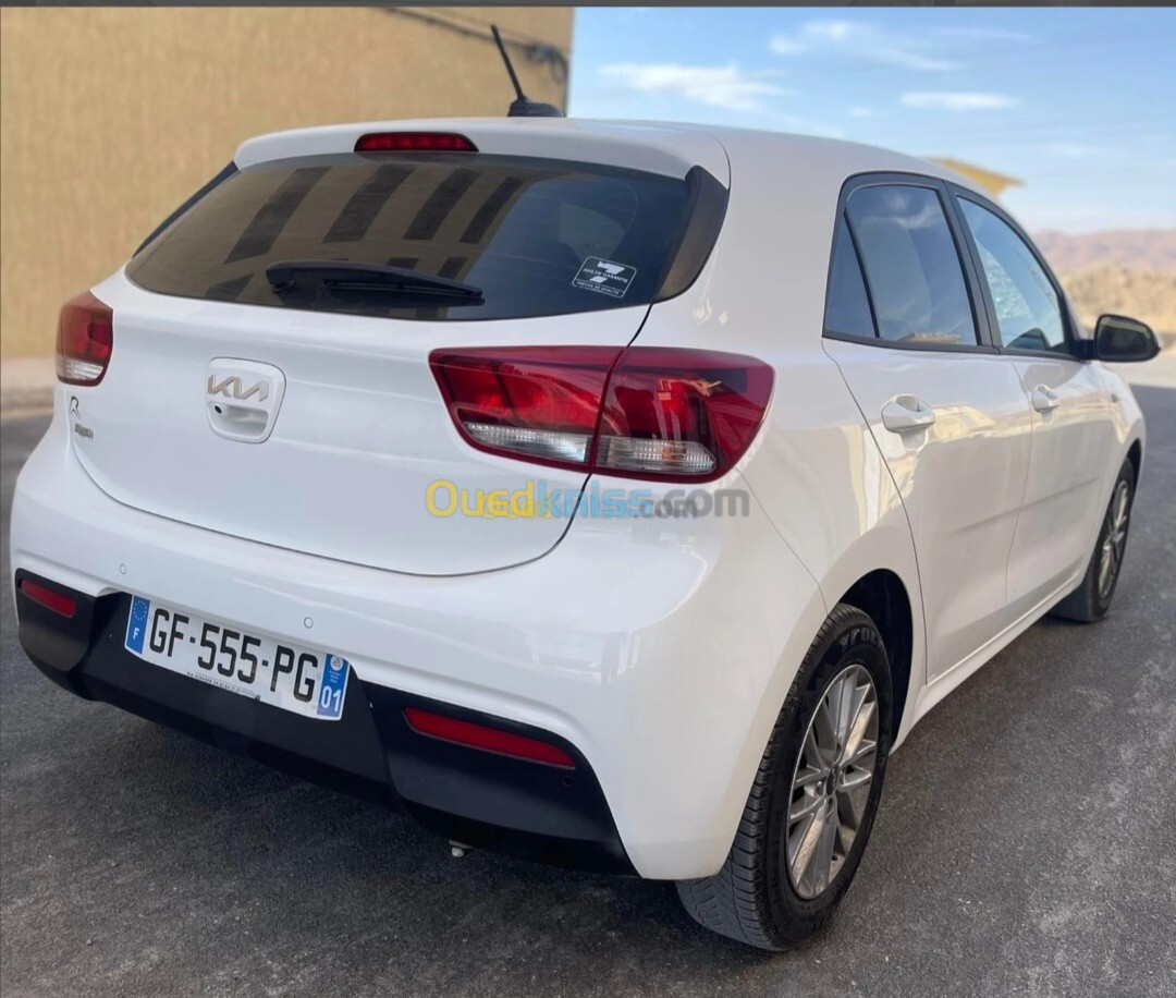 Kia Rio 2022 Start+