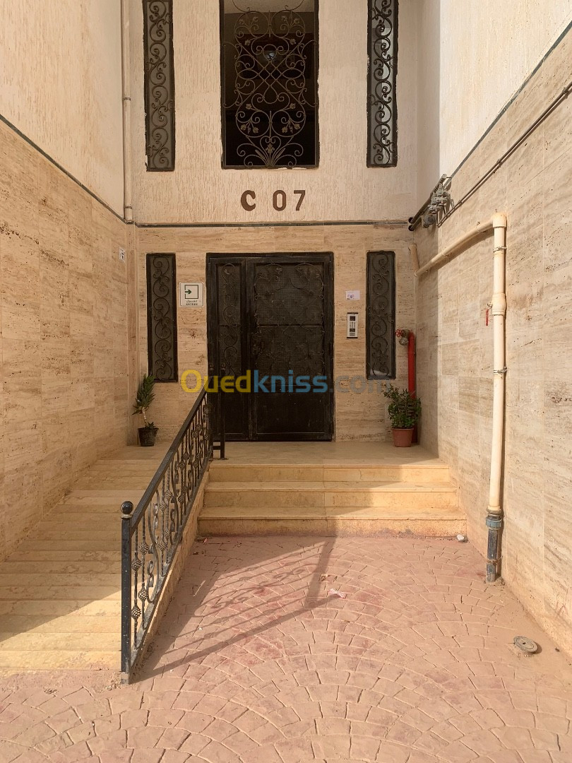 Vente Appartement F4 Alger Mahelma