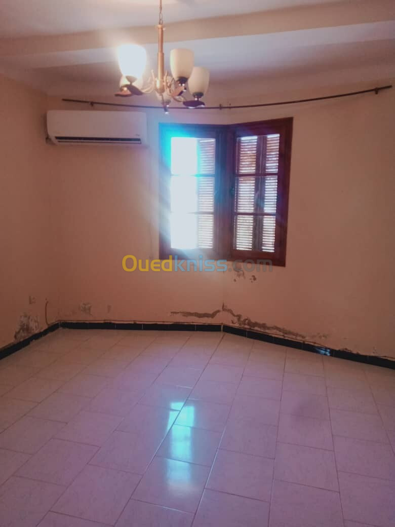 Location Appartement F3 Mostaganem Mostaganem