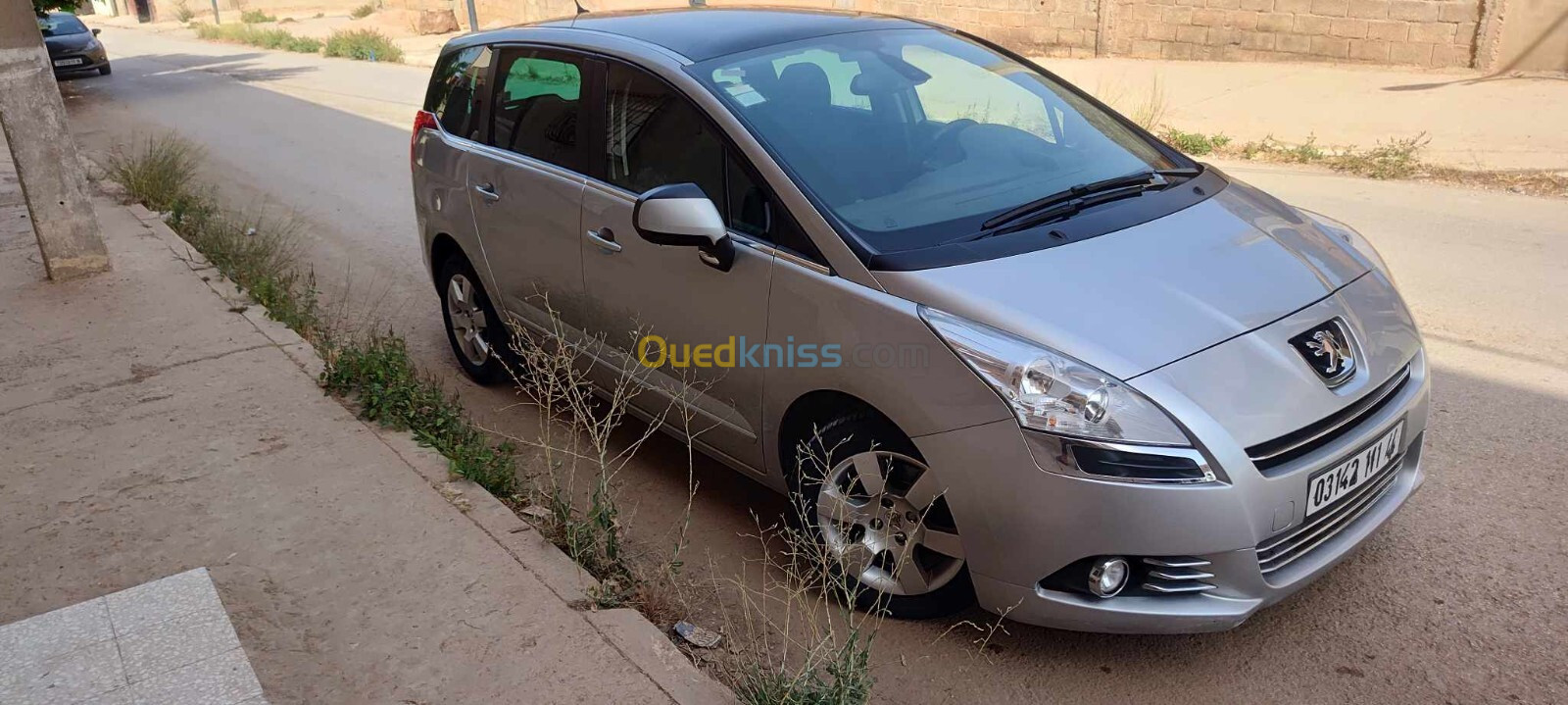 Peugeot 5008 2011 Allure