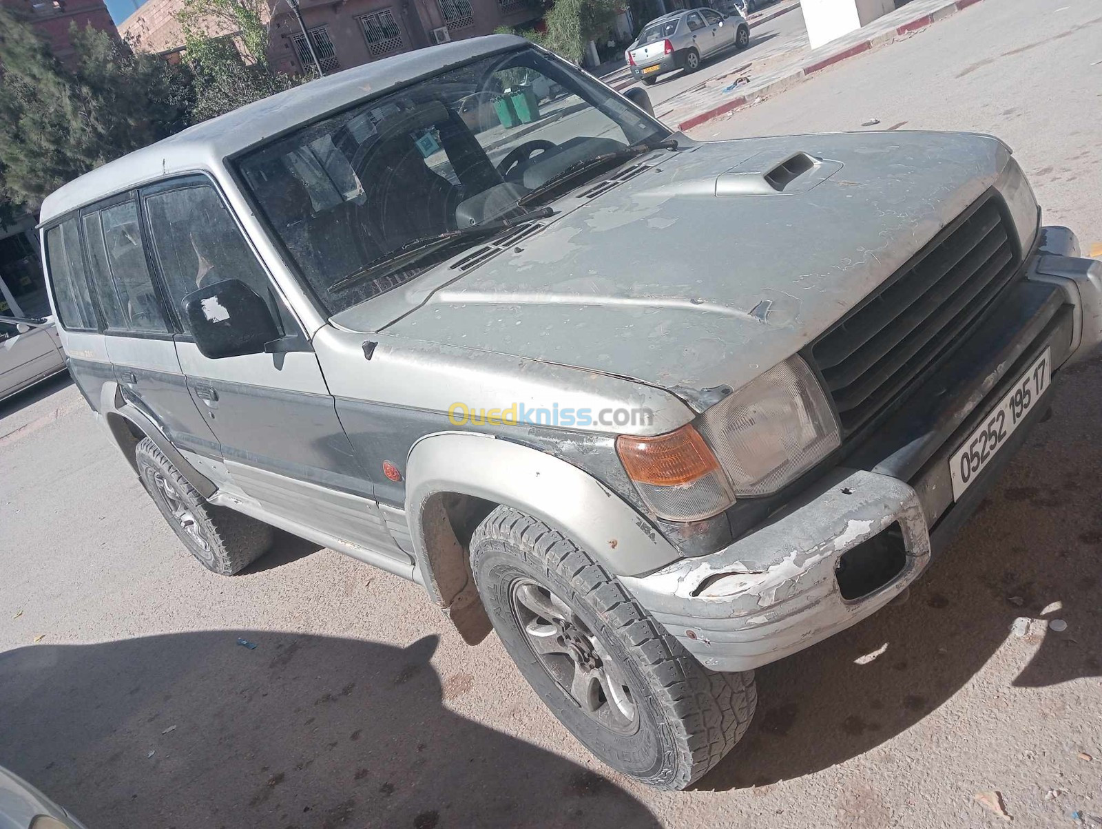 Mitsubishi Pajero Court 1995 