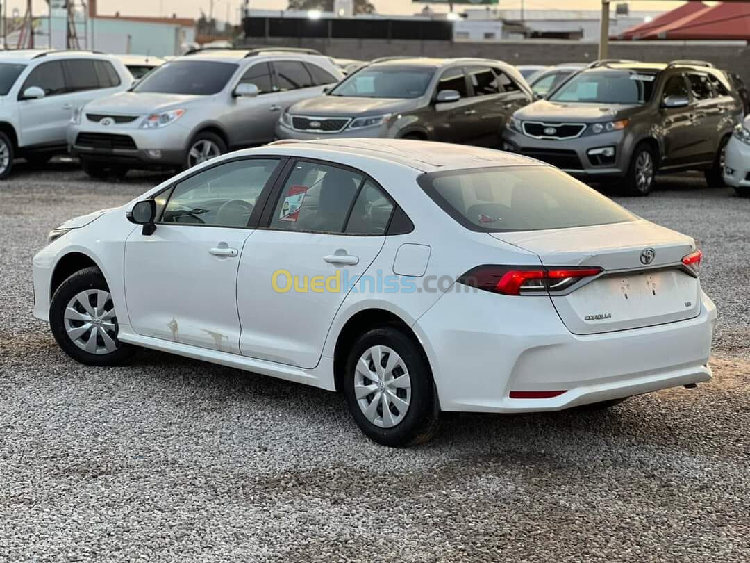 Toyota Corolla 2024 1.6 luxury