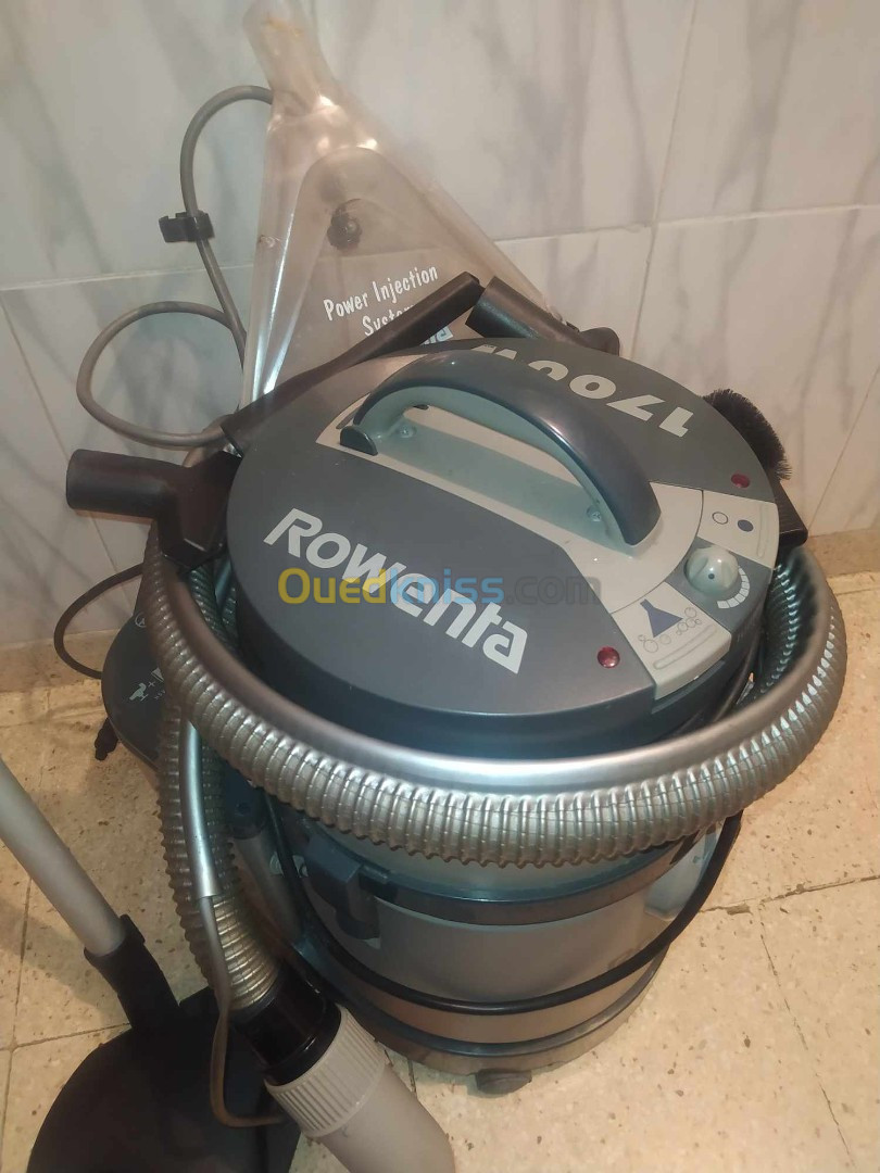 Aspirateur ROWENTA 1700w.