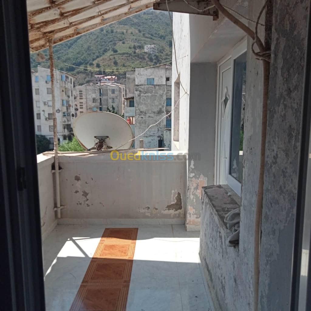 Vente Appartement F3 Béjaïa Tichy