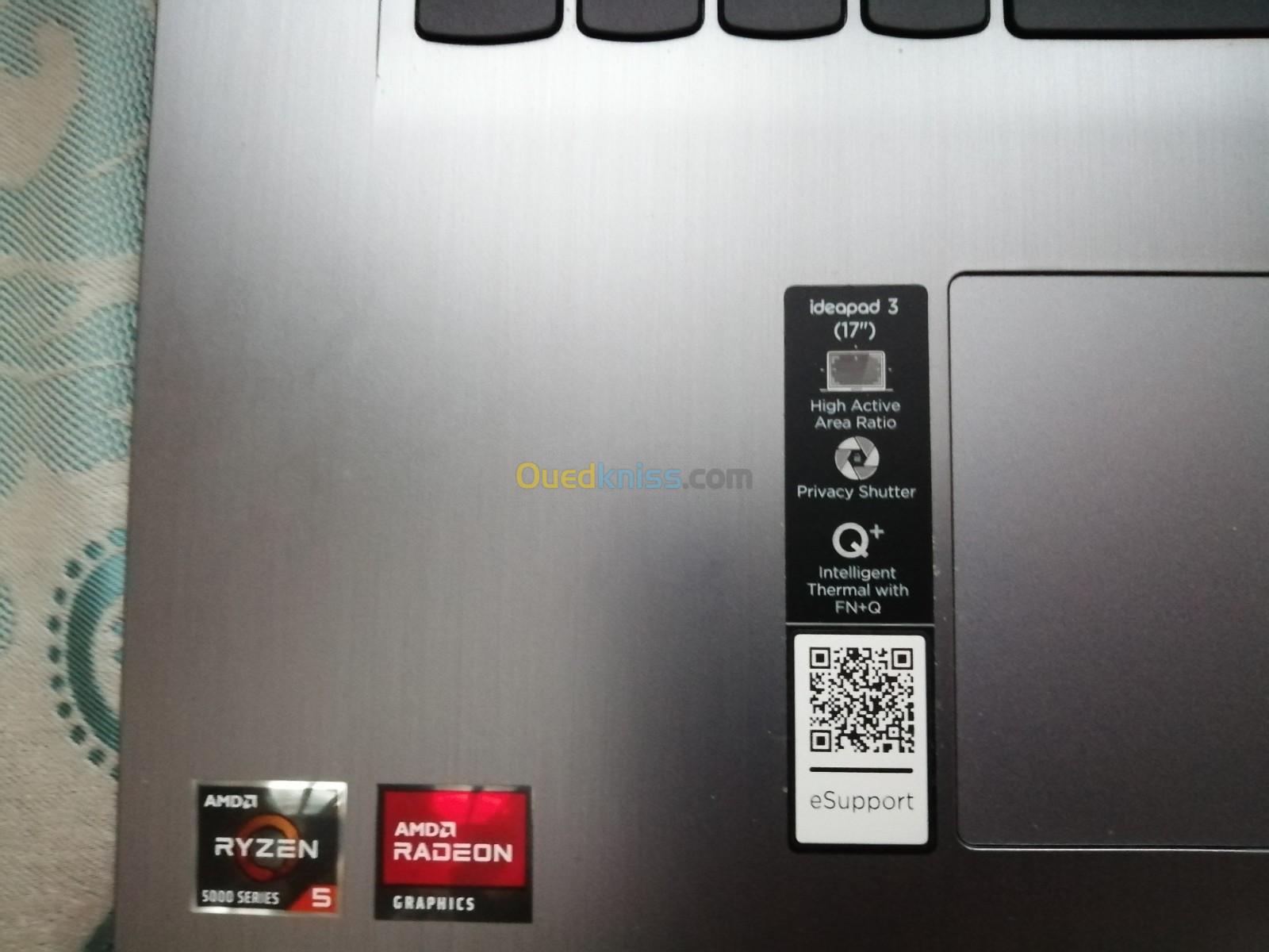 Laptop Lenovo 17'' ryzen 5 neuf