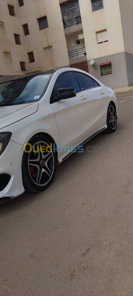 Mercedes CLA 2013 