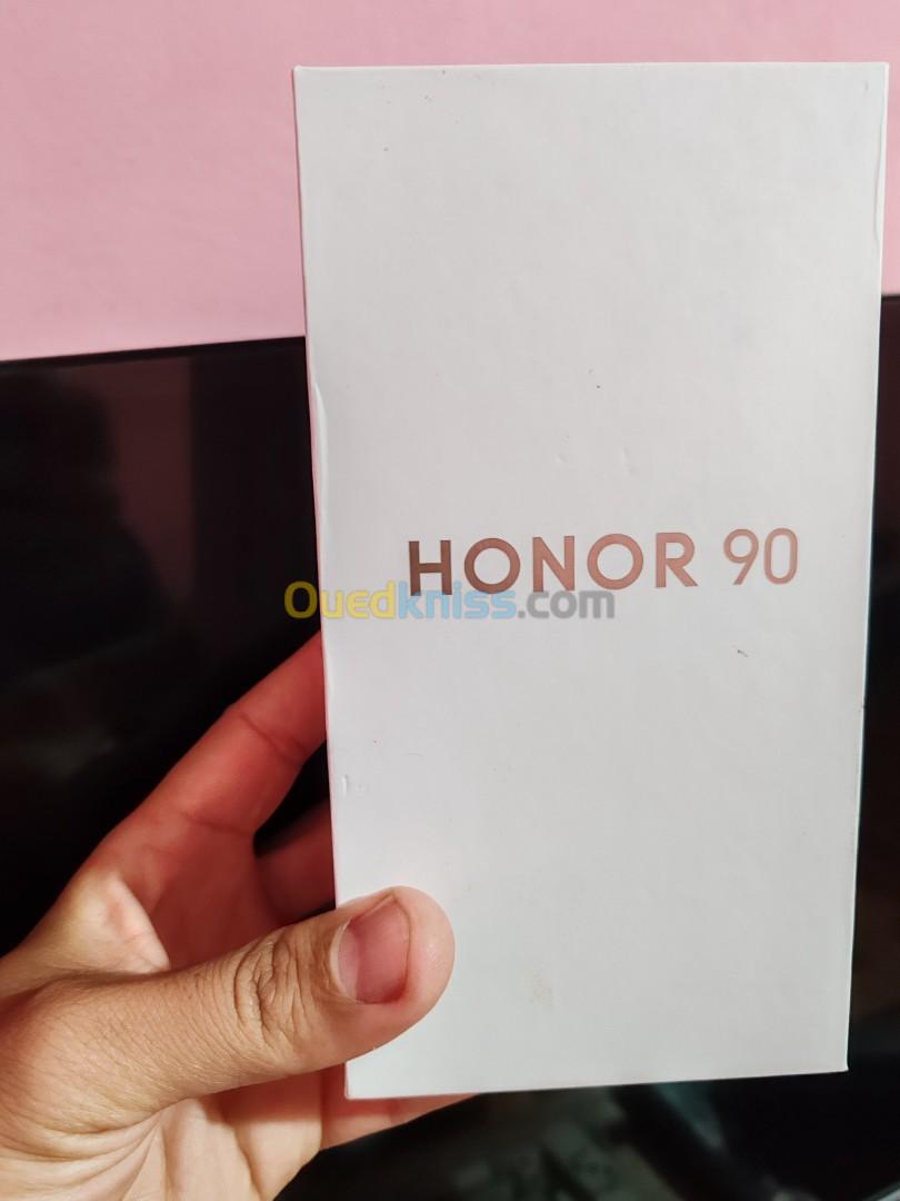 Honor 90