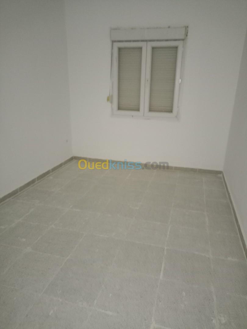 Location Appartement F4 Medea Medea