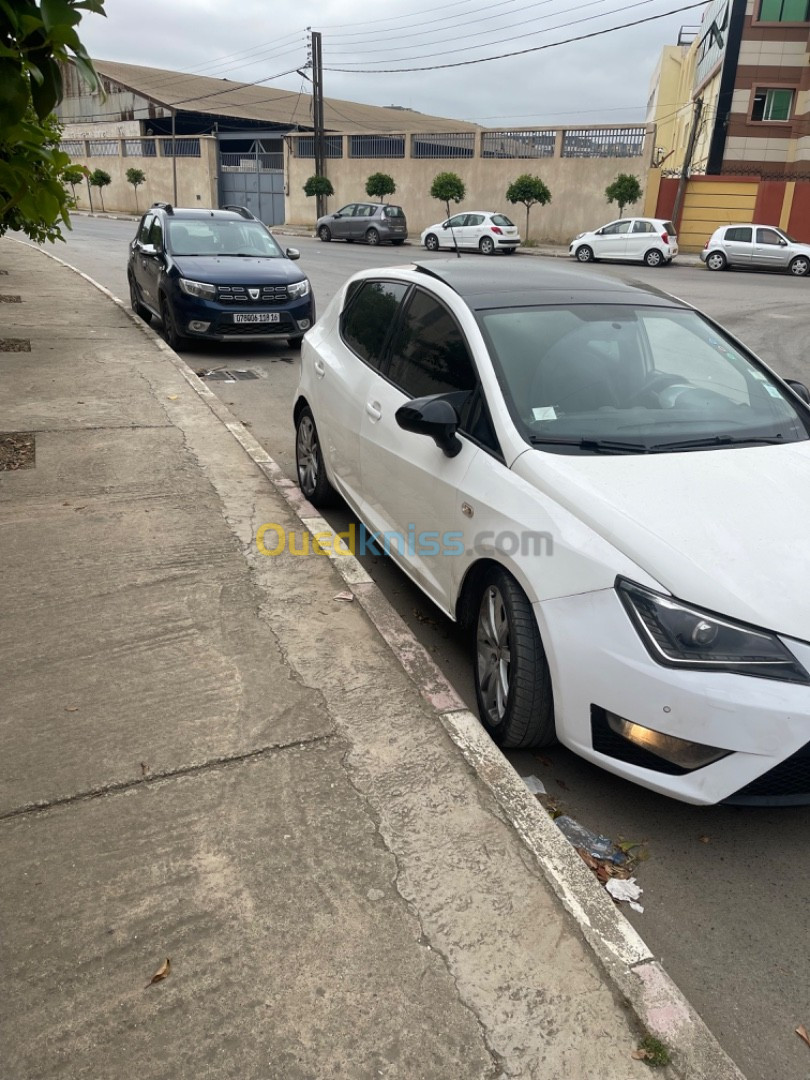 Seat Ibiza 2015 Reference +