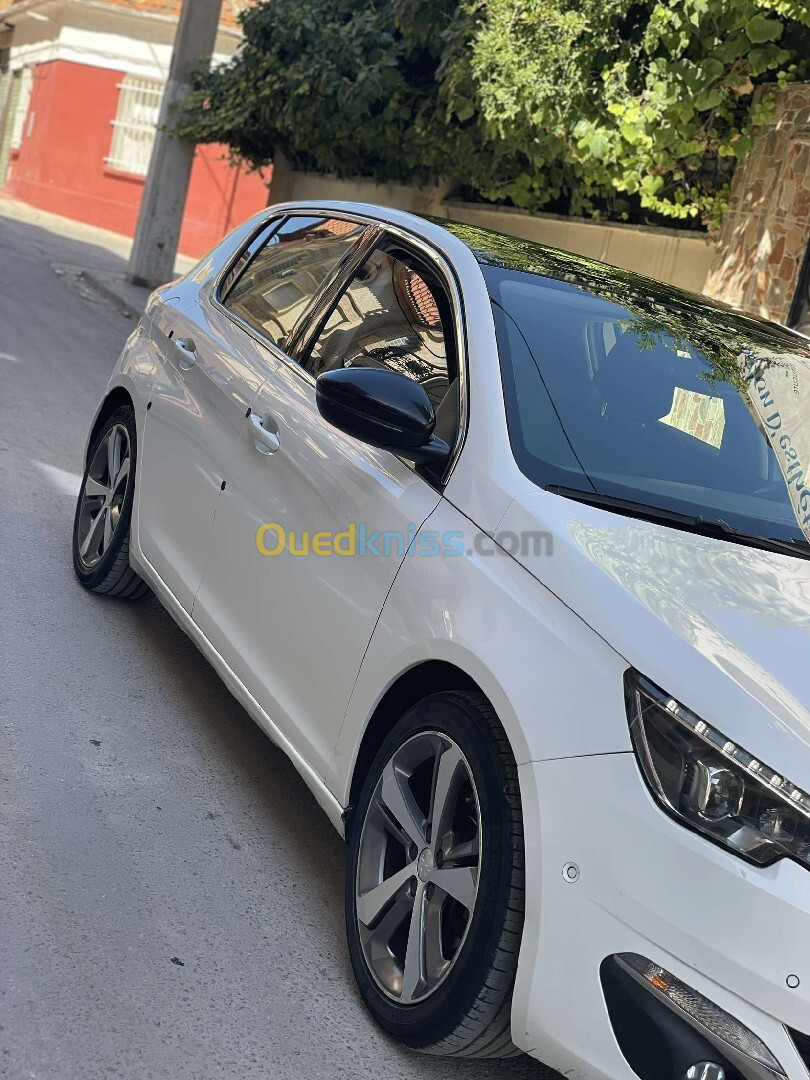 Peugeot 308 2014 