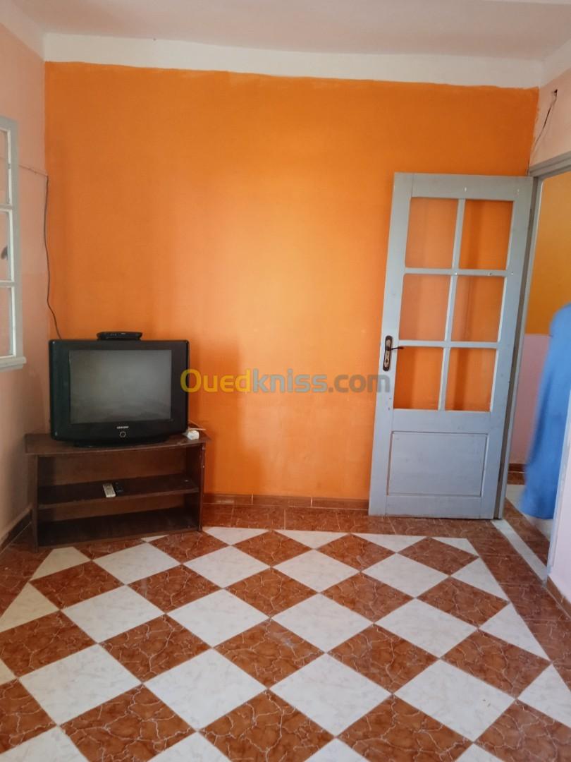 Location vacances Appartement F3 Mostaganem Achaacha