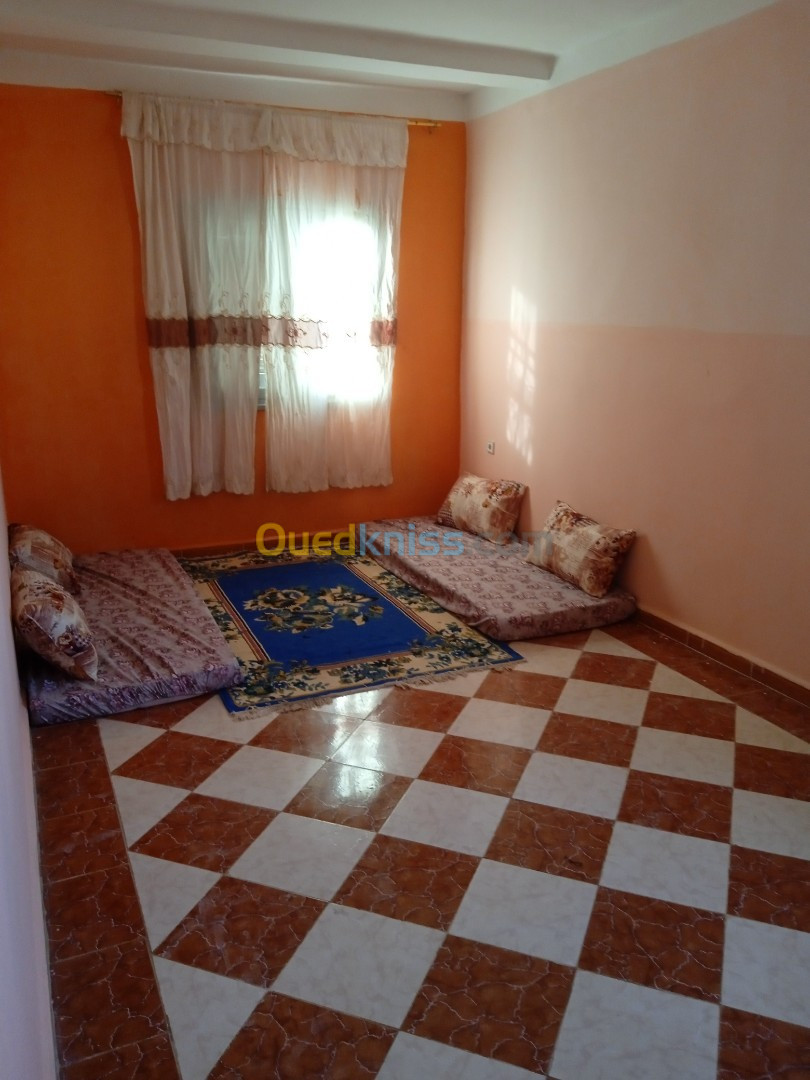 Location vacances Appartement F3 Mostaganem Achaacha