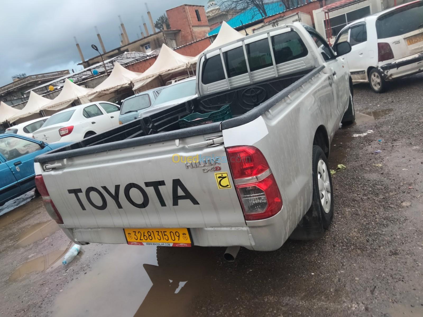 Toyota Hilux 2015 LEGEND DC 4x2