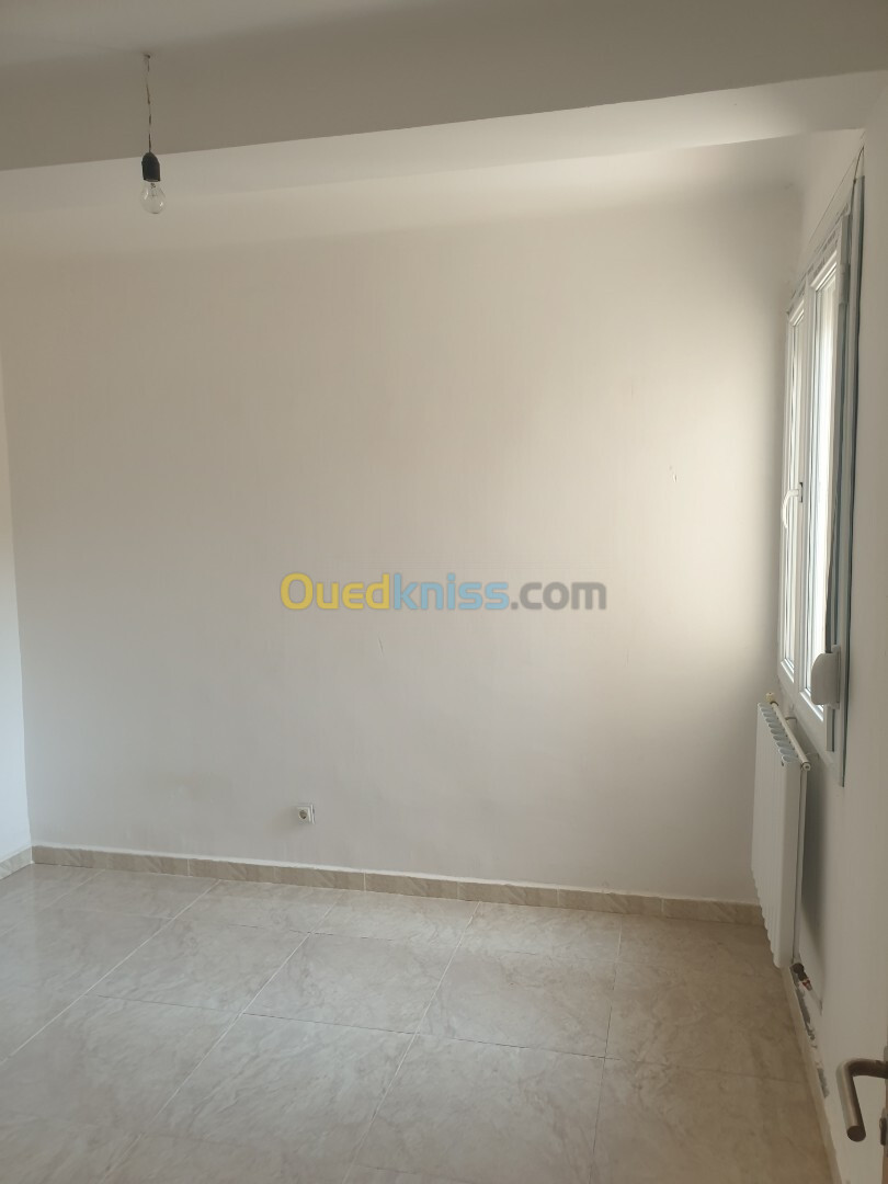 Location Appartement F5 Alger Souidania