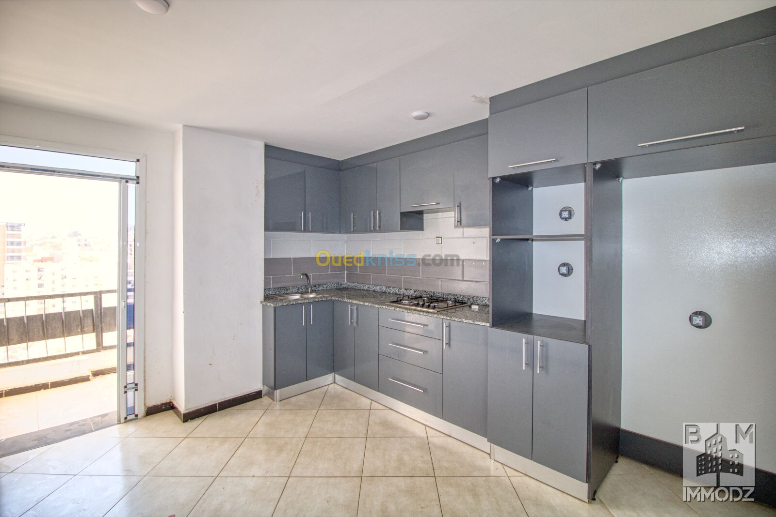 Location Appartement F4 Oran Bir el djir